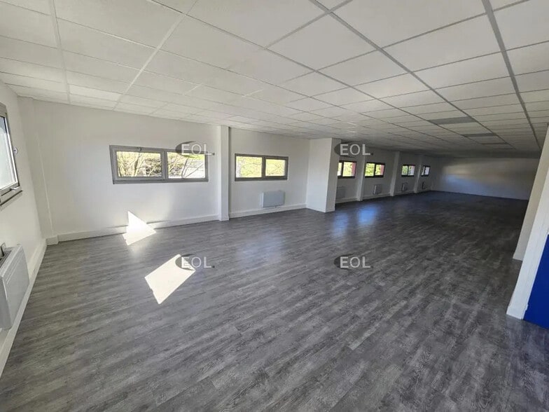 Flex dans Orly à louer - Photo intérieure - Image 3 de 8