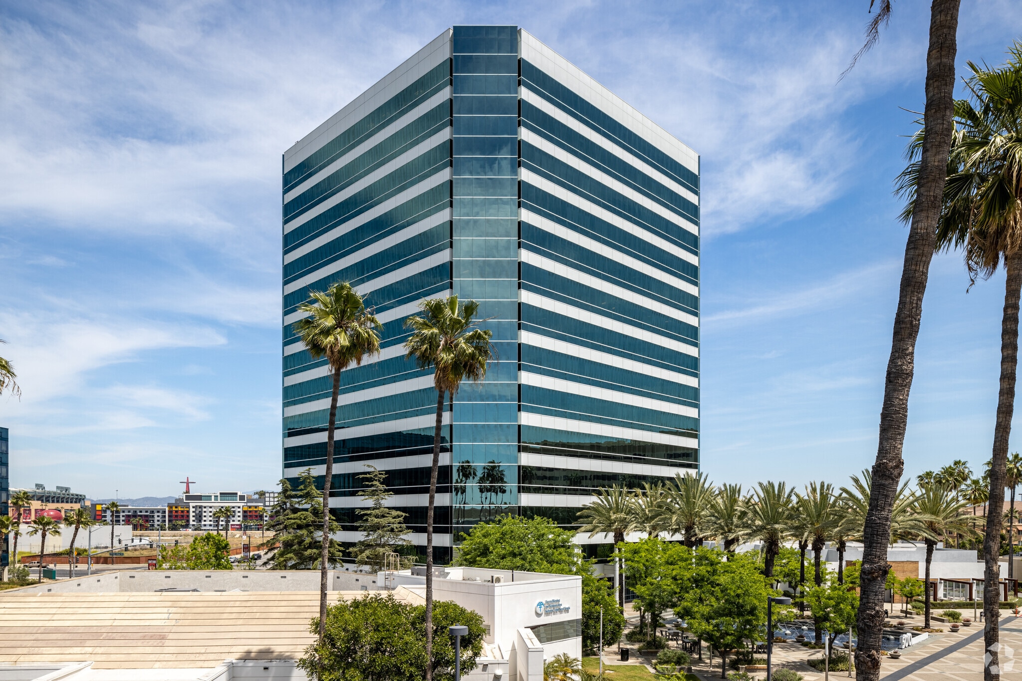 500 N state college Blvd, Orange, CA for lease Building Photo- Image 1 of 2
