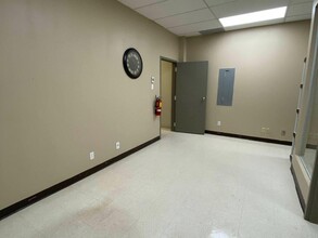 3635-3675 Boul de la Grande-Allée, Boisbriand, QC for lease Interior Photo- Image 2 of 3