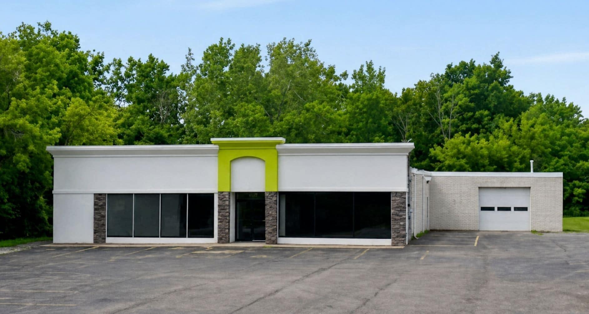 1492 S Southwestern Blvd, West Seneca, NY for sale Primary Photo- Image 1 of 2