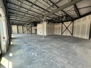 5335-5397 Edgemont Blvd NW, Edmonton, AB for lease Building Photo- Image 2 of 3