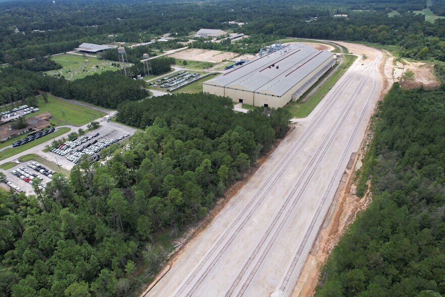 735 FM 92 S, Silsbee, TX à louer - Photo du bâtiment - Image 2 de 10