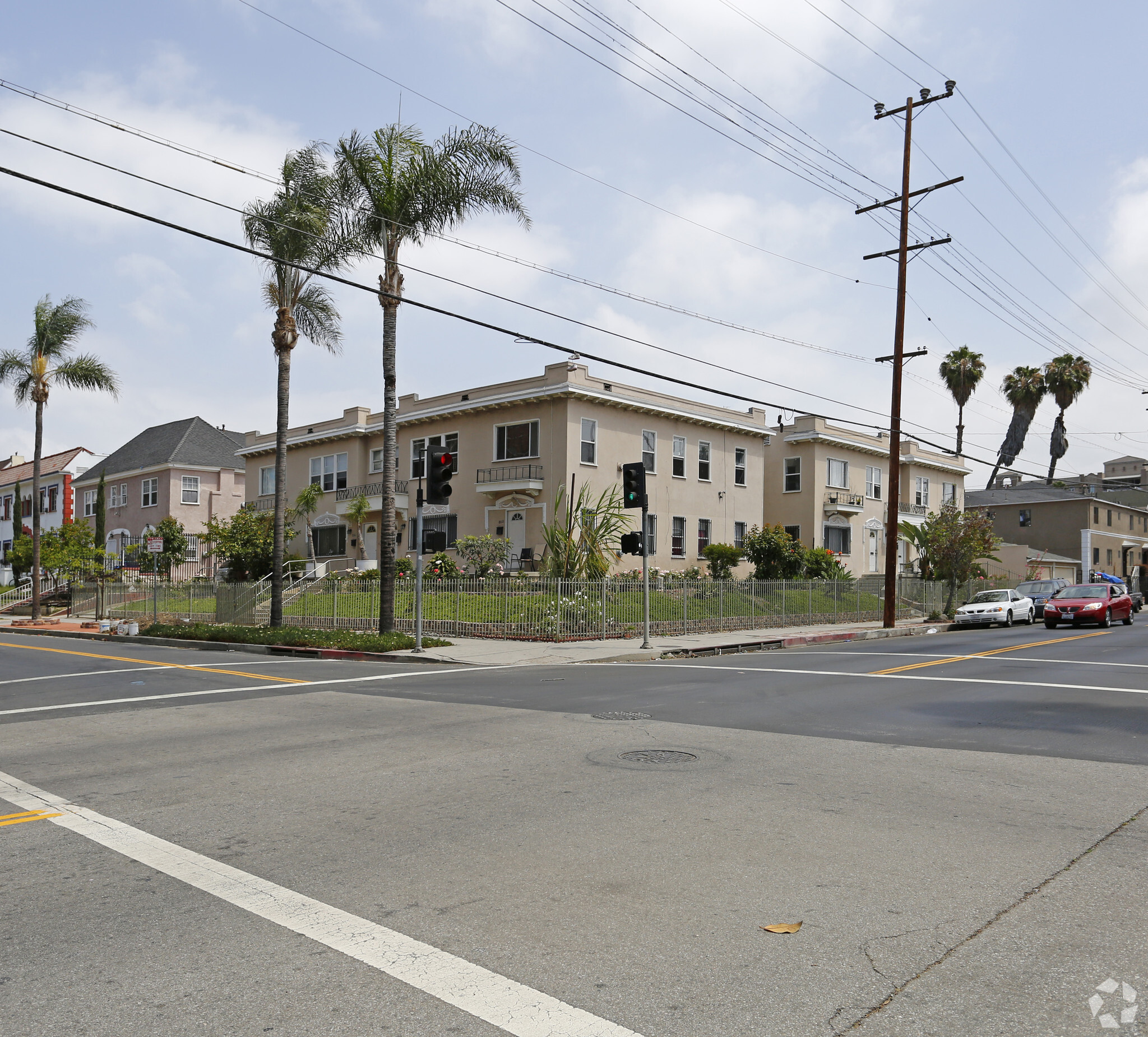 854 S Normandie Ave, Los Angeles, CA for sale Primary Photo- Image 1 of 1