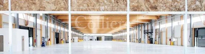 Industrial in Marignane for lease - Building Photo - Image 2 of 10