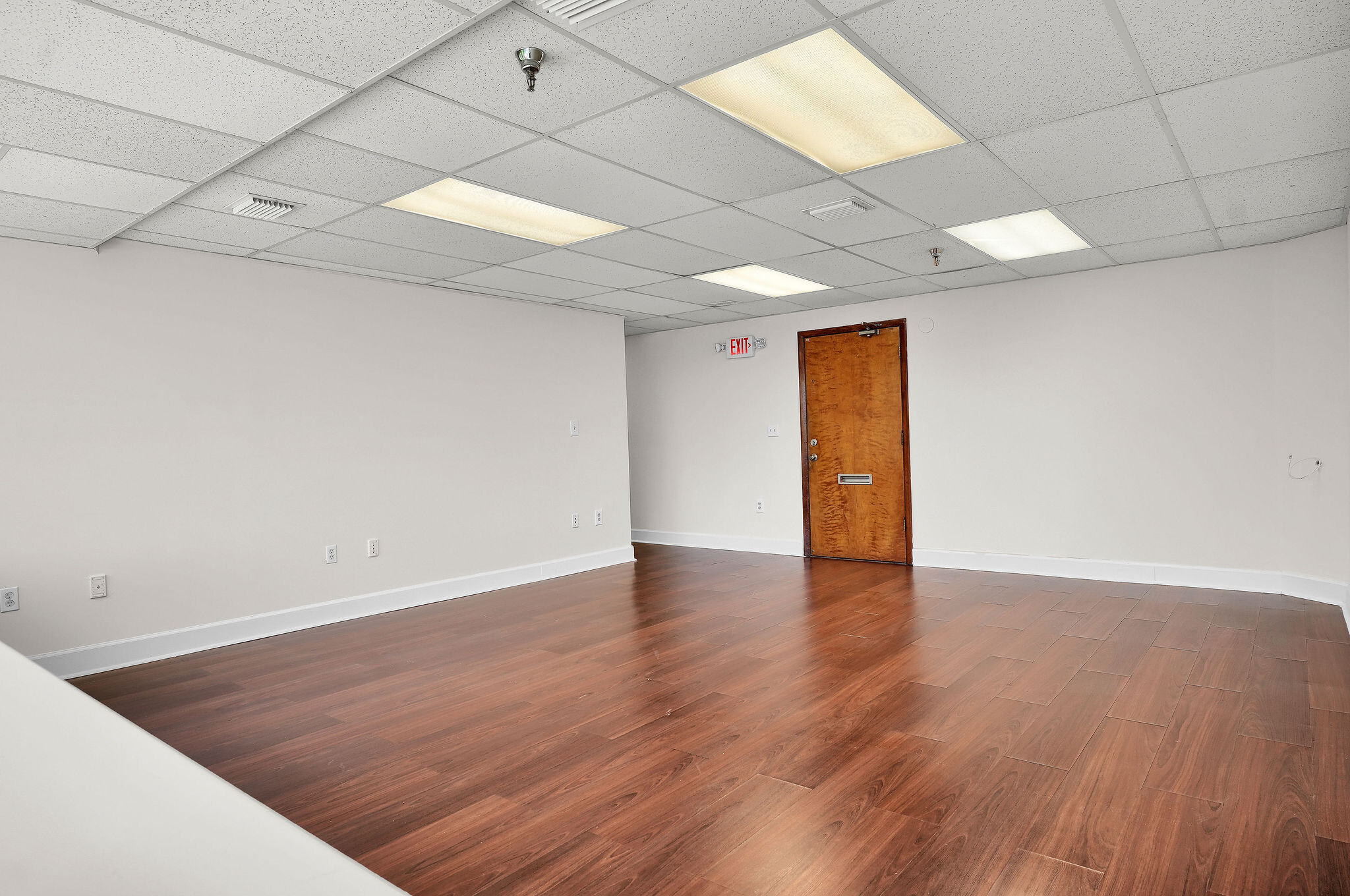 2150 Coral Way, Miami, FL for lease Interior Photo- Image 1 of 11