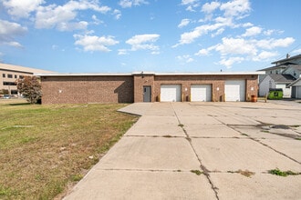 200 N 13th St, Bay City, MI for lease Interior Photo- Image 2 of 26