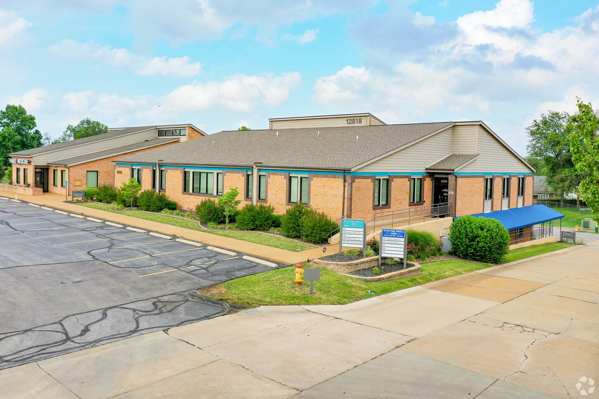 12810-12818 Tesson Ferry Rd, Saint Louis, MO for lease Primary Photo- Image 1 of 7