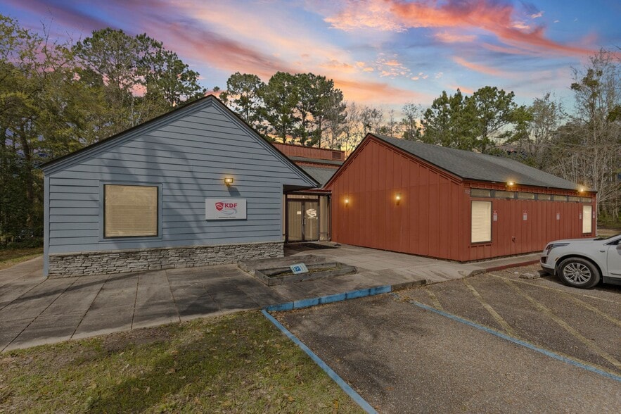 3512 Godwin Ct, Mobile, AL for sale - Building Photo - Image 2 of 66