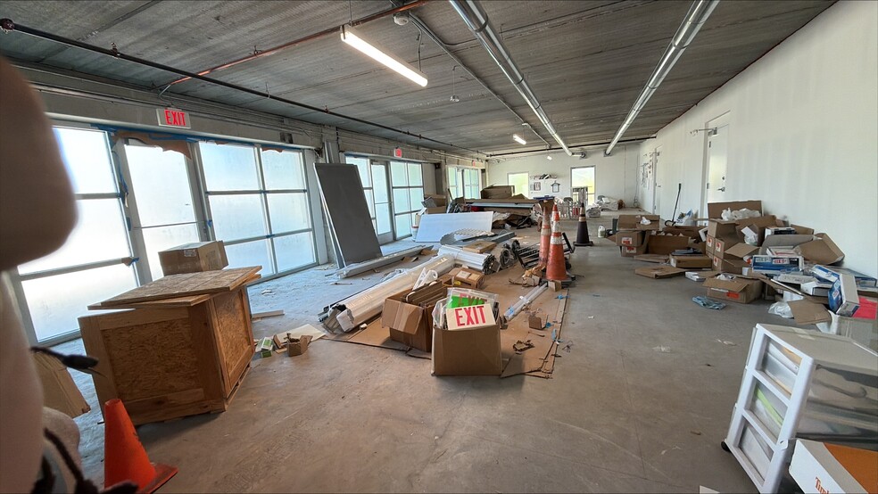 3590 S State Road 7, West Park, FL for lease - Building Photo - Image 2 of 8