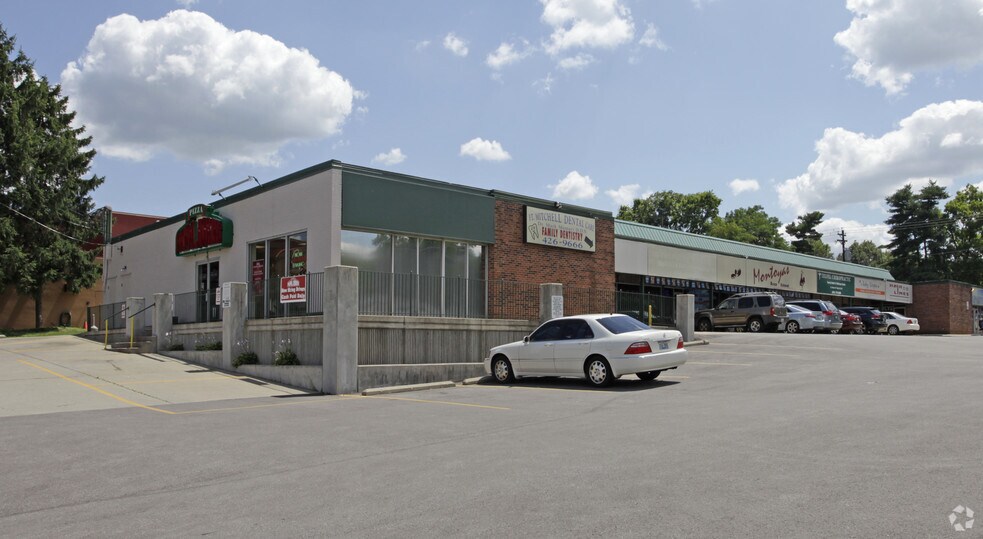 2501 Chelsea Dr, Fort Mitchell, KY for lease - Building Photo - Image 2 of 3