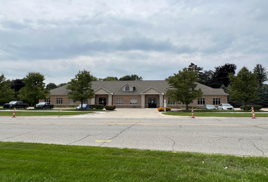 64541 Van Dyke Rd, Washington, MI for sale - Building Photo - Image 1 of 1