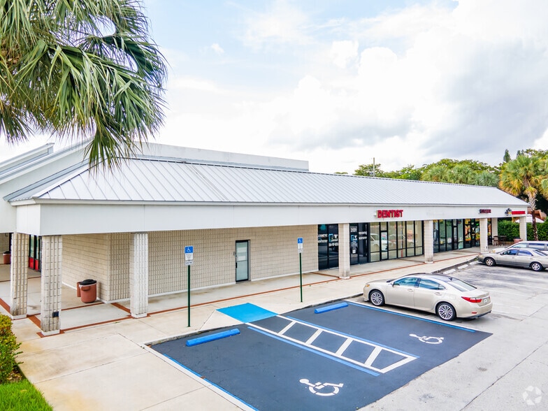 3131-3231 W Inverrary Blvd, Lauderhill, FL for lease - Building Photo - Image 1 of 16