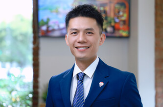 Allan Zhu