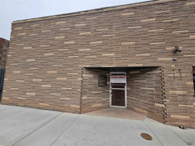 431 N River St, Hot Springs, SD à vendre - Photo du bâtiment - Image 1 de 7