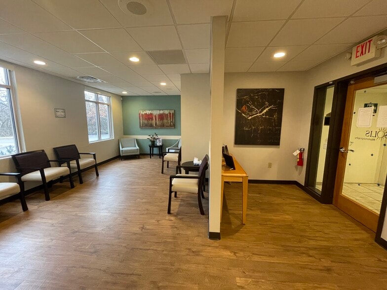 5156 Blazer Pky, Dublin, OH for lease - Interior Photo - Image 3 of 23