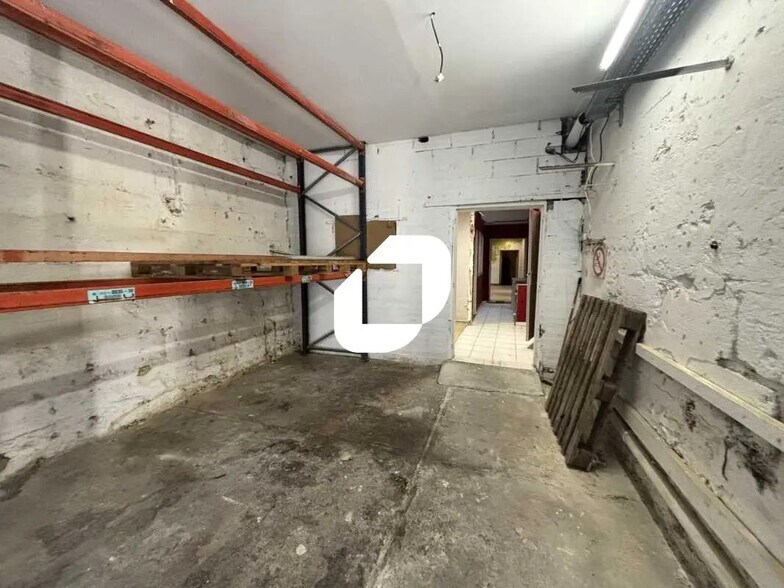 Flex in Bordeaux for lease - Interior Photo - Image 3 of 8