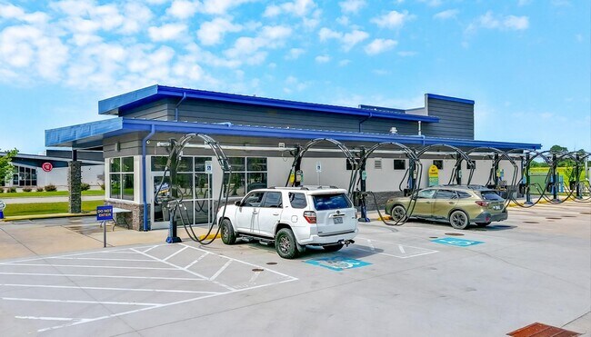 Plus de détails pour 7465 Richlands Hwy, Richlands, NC - Spécialité à vendre