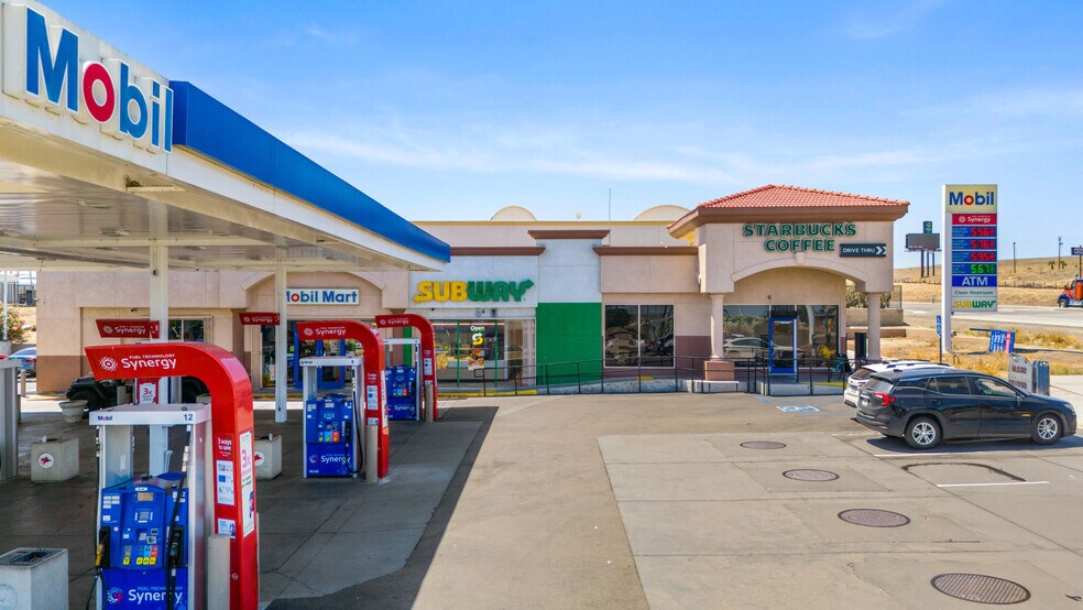 33300 Bernard Dr, Kettleman City, CA à vendre - Photo du bâtiment - Image 3 de 14