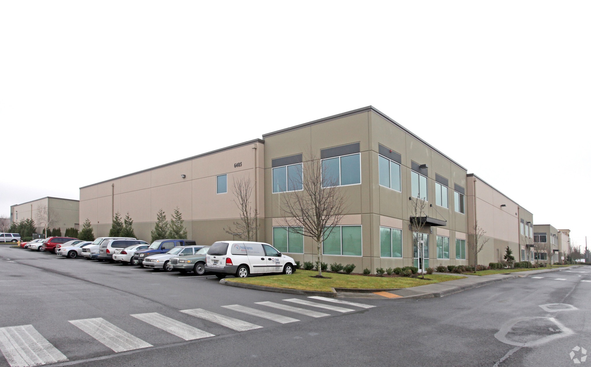 6405 S 209th St, Kent, WA for lease Primary Photo- Image 1 of 5