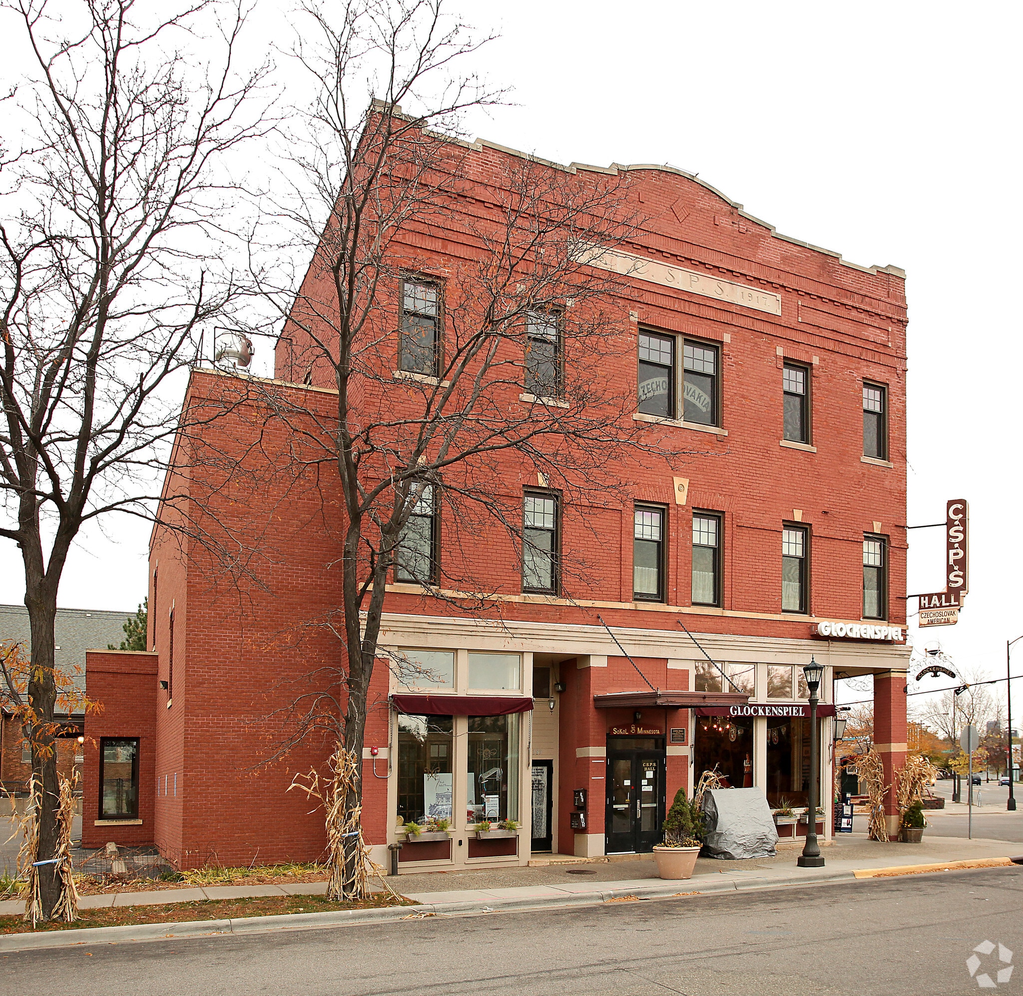 605 7th St W, Saint Paul, MN à louer Photo principale- Image 1 de 3
