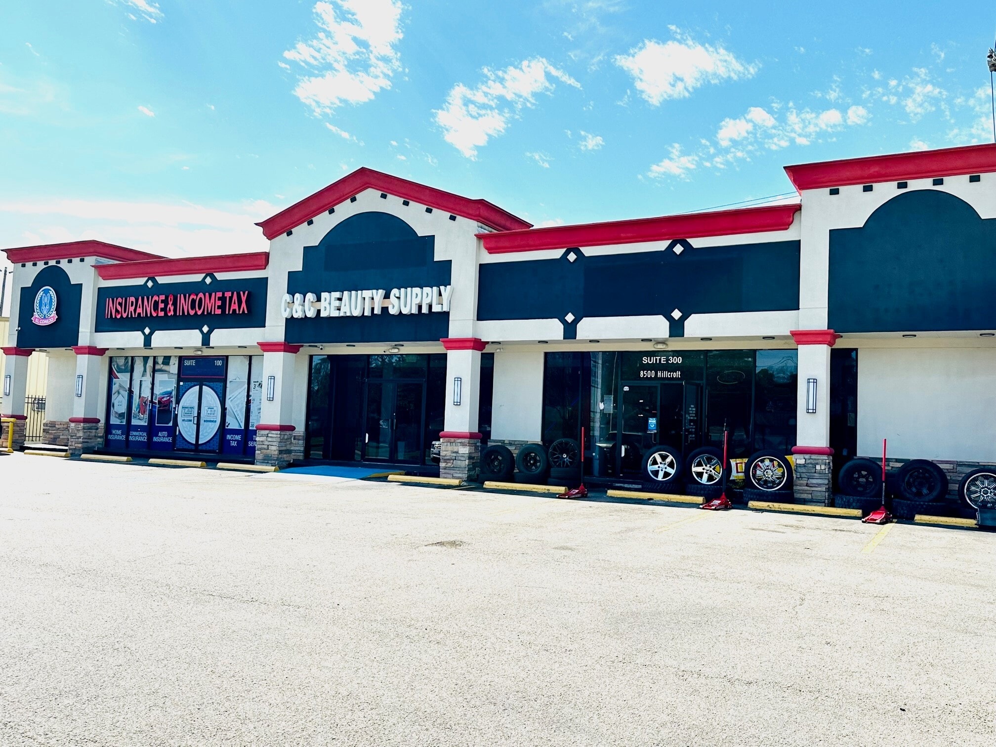 8500 Hillcroft Ave, Houston, TX for lease Primary Photo- Image 1 of 9