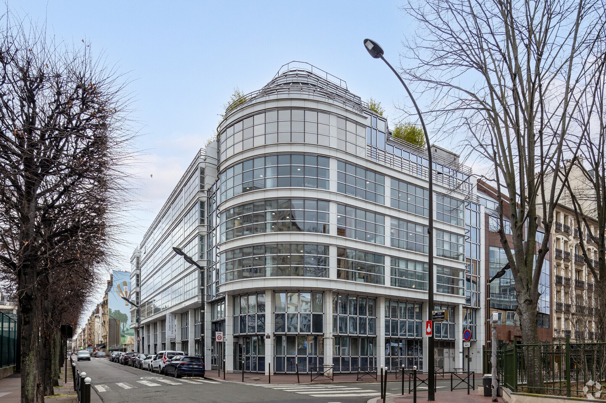 91-95 Rue Carnot, Levallois-Perret for lease Primary Photo- Image 1 of 2