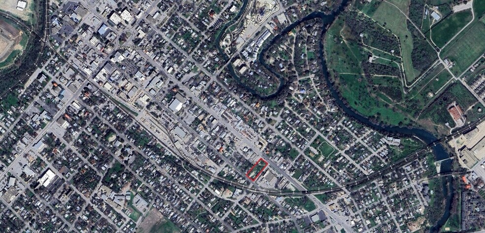 650-664 S Seguin Ave, New Braunfels, TX for sale - Building Photo - Image 2 of 51