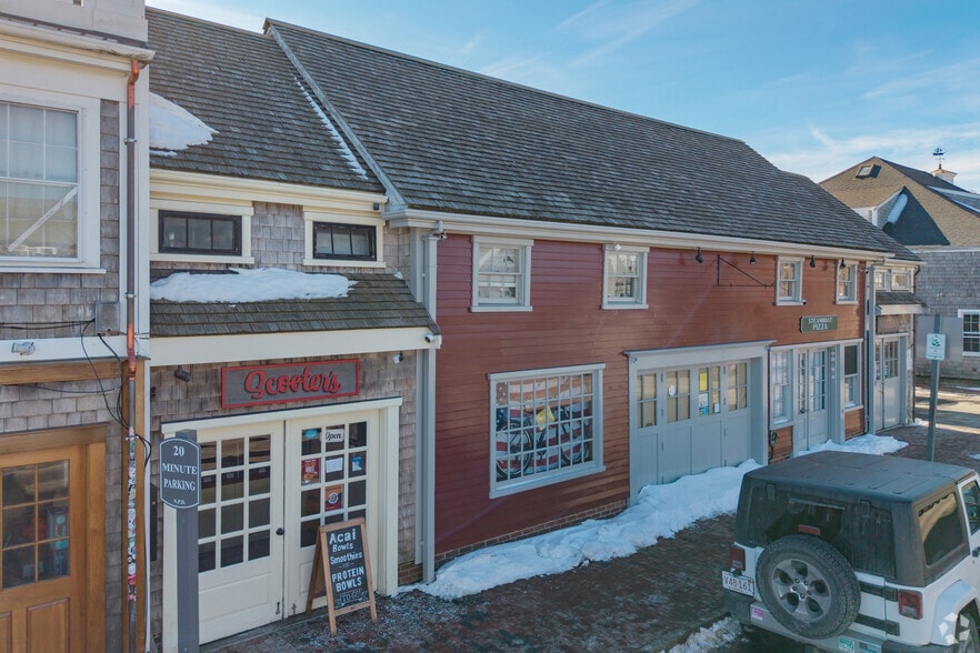 10 Broad Street, Nantucket, MA for sale - Building Photo - Image 2 of 12