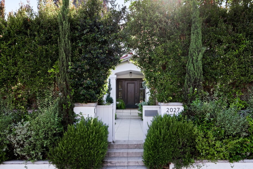 2027 Canyon Dr, Los Angeles, CA for sale - Building Photo - Image 3 of 85