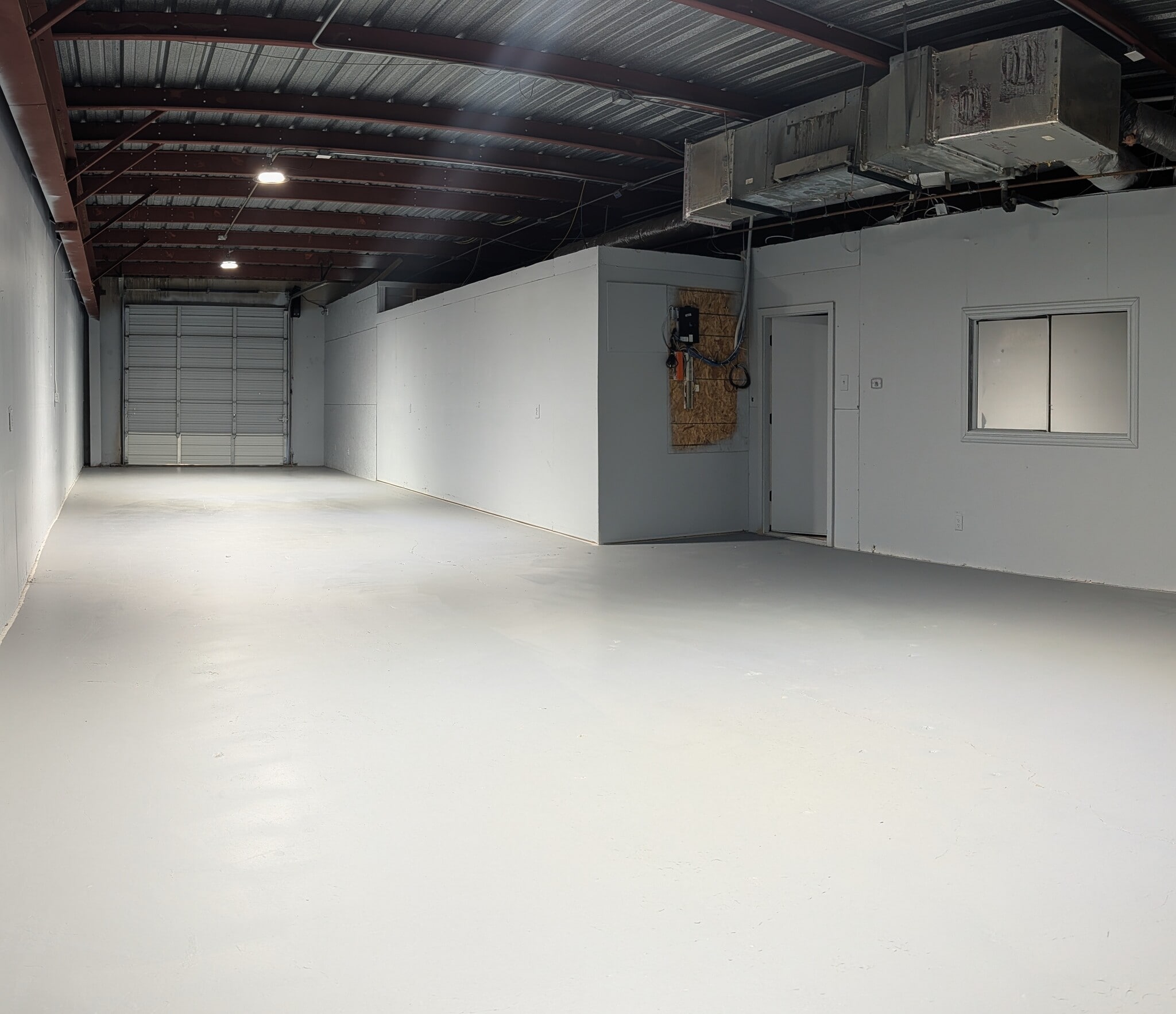 605 S Sherman St, Richardson, TX à louer Photo intérieure- Image 1 de 10