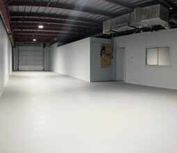 605 S Sherman St, Richardson, TX à louer Photo intérieure- Image 1 de 10