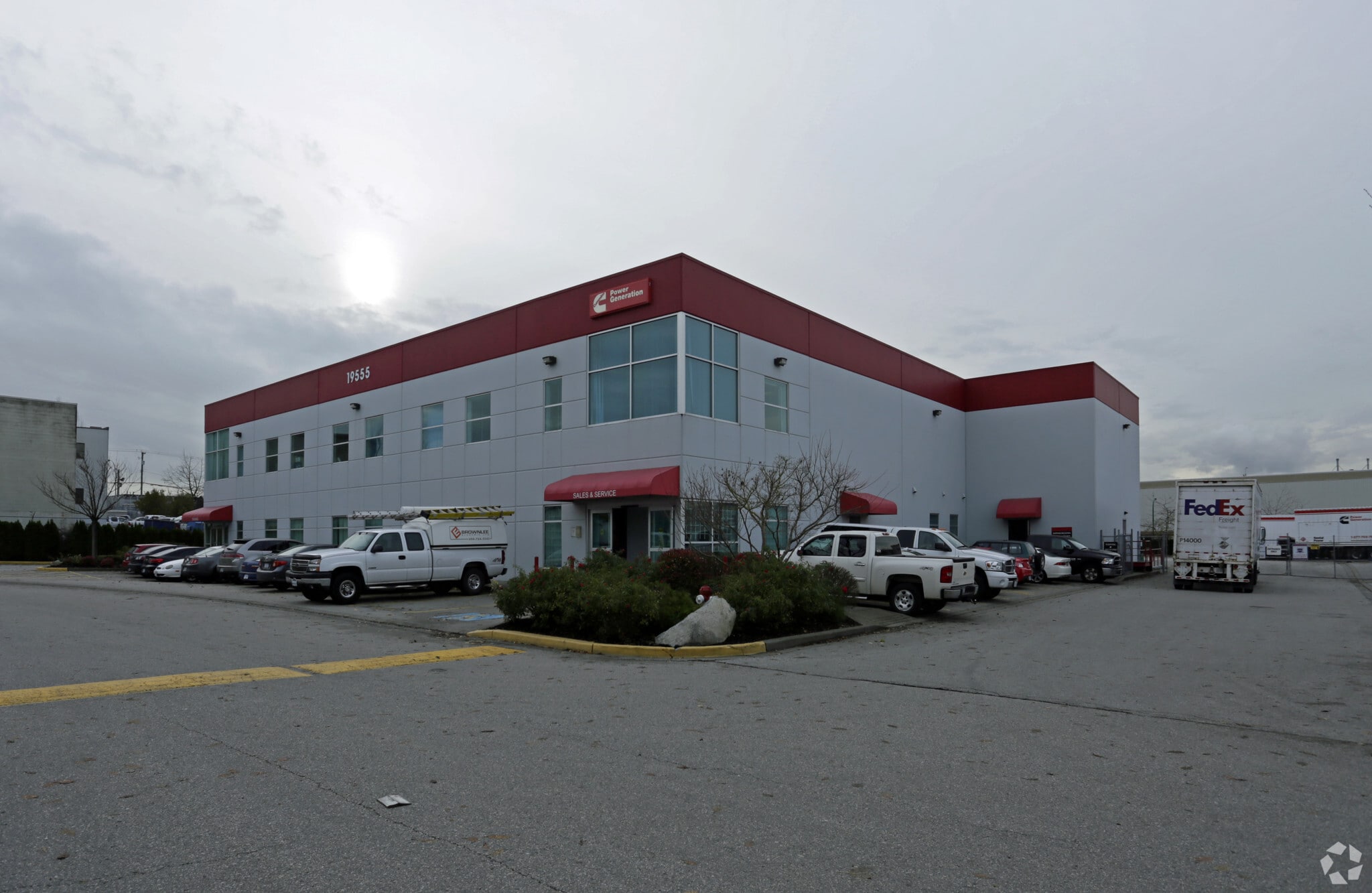 19555 96th Ave, Surrey, BC for sale Primary Photo- Image 1 of 1