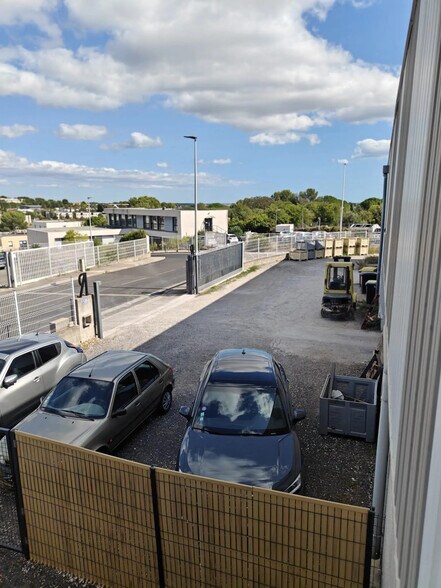Industrial in Montpellier for sale - Building Photo - Image 2 of 5
