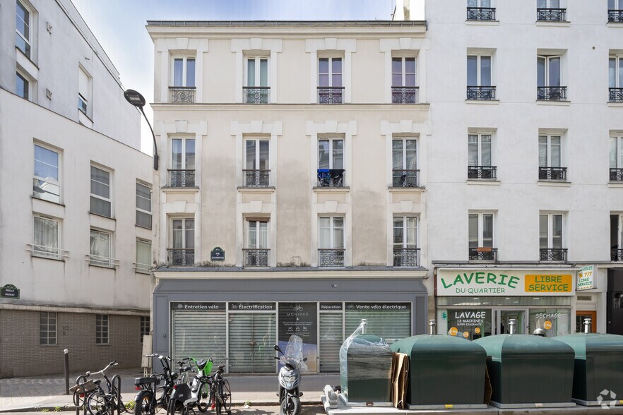 Rue De Charenton, Paris for sale - Primary Photo - Image 1 of 2