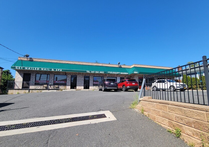 3911 Amboy Rd, Staten Island, NY for lease - Building Photo - Image 3 of 10