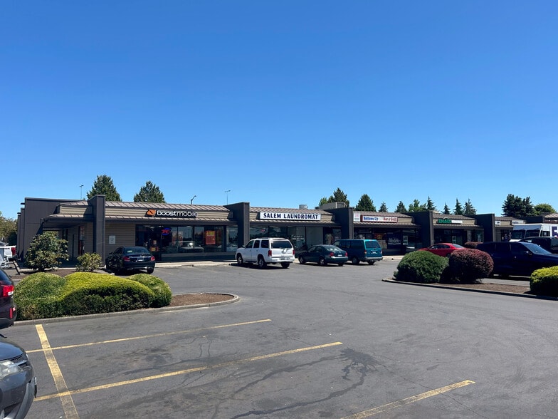 3052-3090 Lancaster Dr NE, Salem, OR for lease - Building Photo - Image 1 of 12
