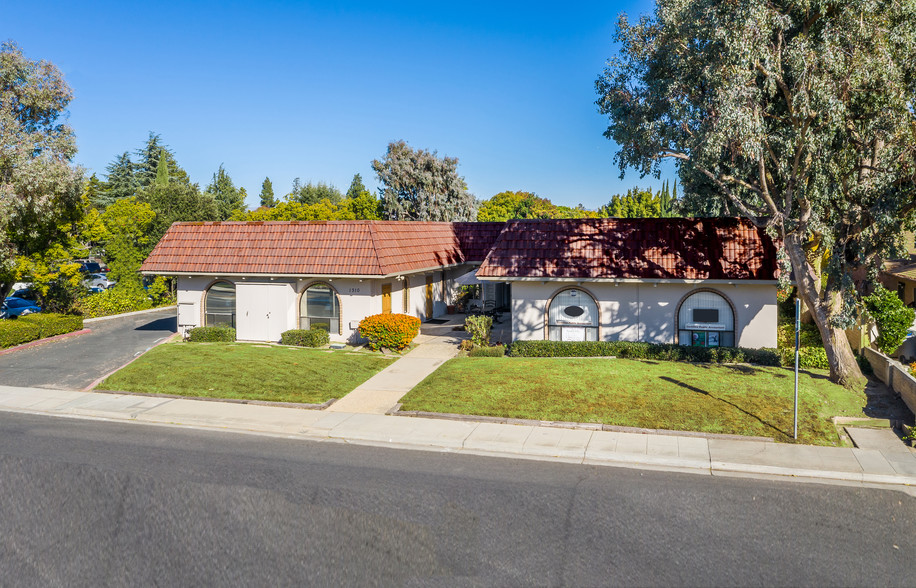 1310 Hollenbeck Ave, Sunnyvale, CA for sale - Aerial - Image 1 of 1