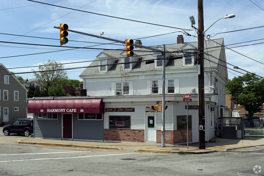 1-3 Main Street Manville, Manville, RI for sale - Primary Photo - Image 1 of 1