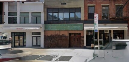 132 W Broadway, New York, NY for lease Building Photo- Image 1 of 1