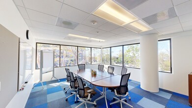 3333 N Torrey Pines Ct, La Jolla, CA for lease Interior Photo- Image 2 of 8