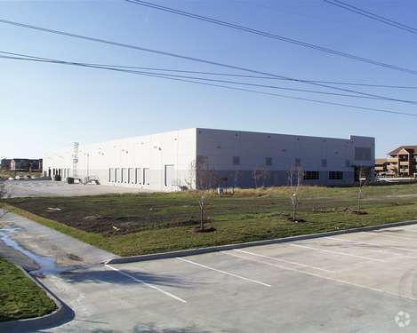 1700 Tech Centre Pky, Arlington, TX à louer - Autre - Image 2 de 4