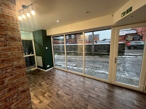 7 Moss Ln, Manchester à louer Photo intérieure- Image 1 de 5