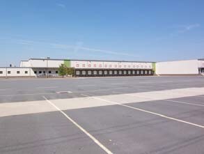 11922 General Dr, Charlotte, NC à louer - Photo du bâtiment - Image 2 de 13