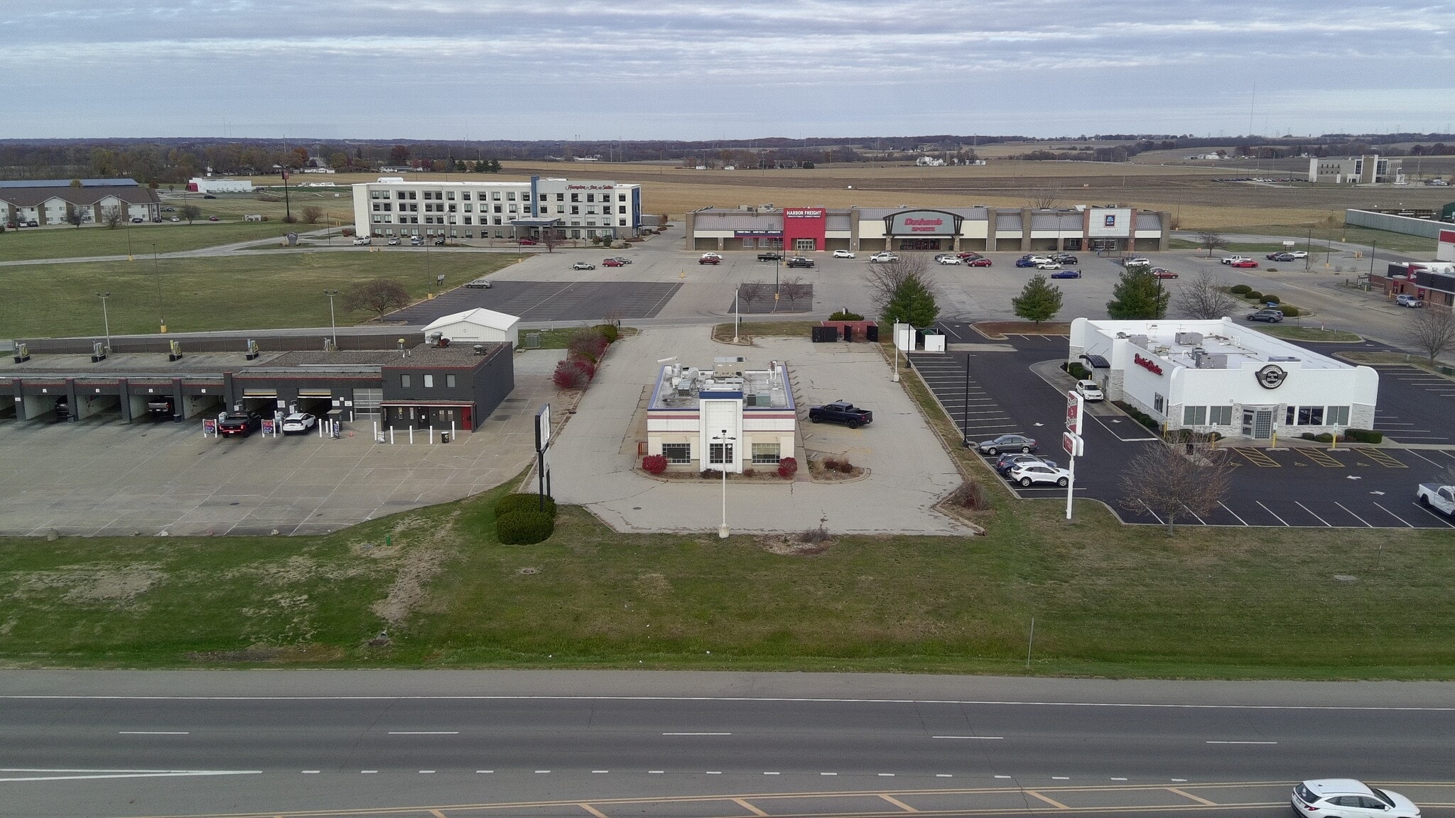 3485 Court St, Pekin, IL à vendre Photo principale- Image 1 de 13