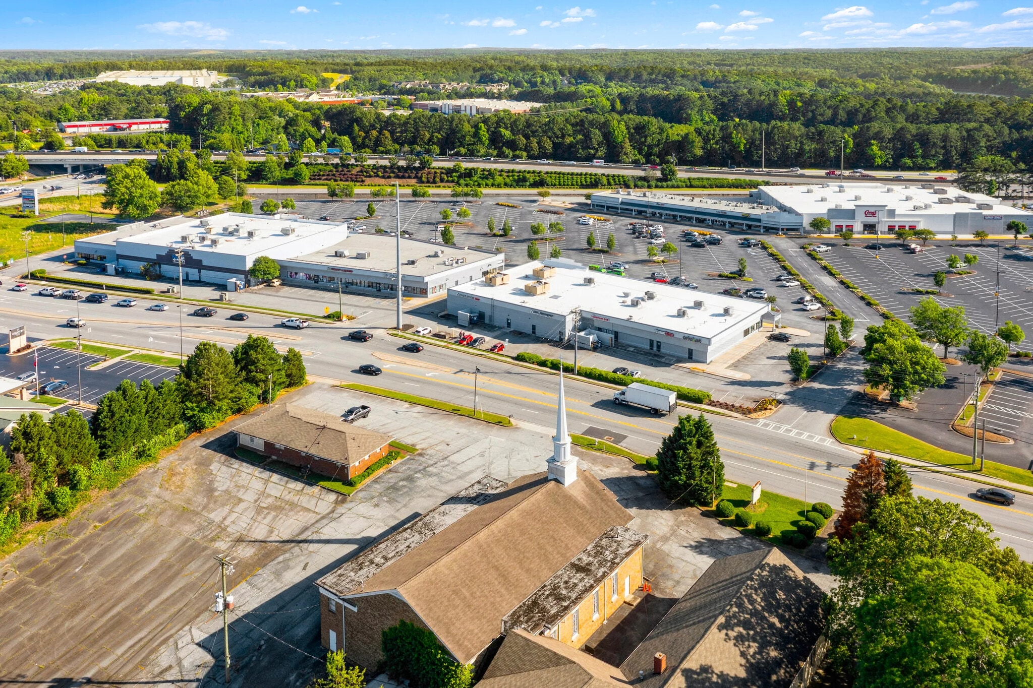 1825 Rockbridge Rd, Stone Mountain, GA for lease Building Photo- Image 1 of 13