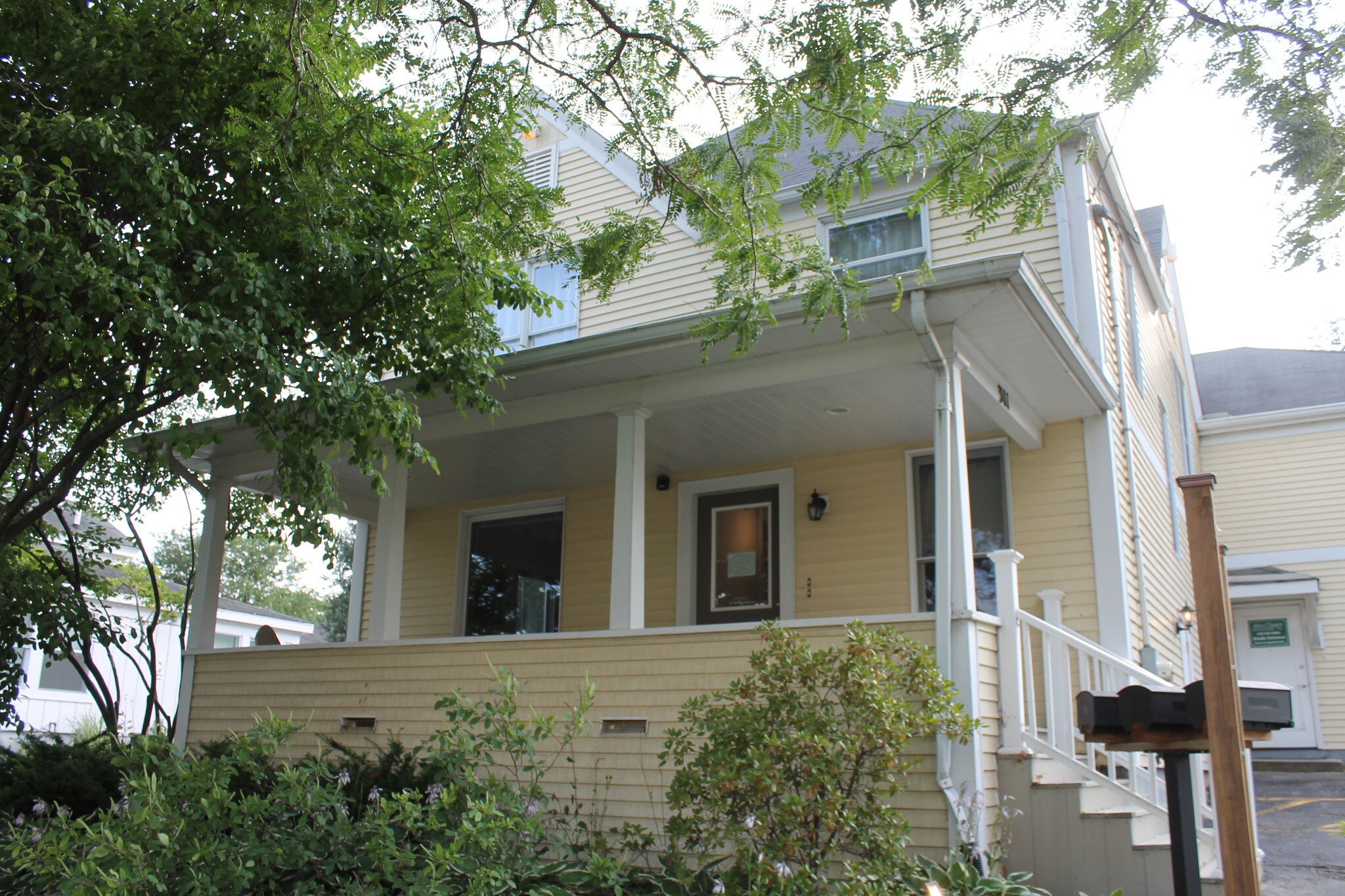 311 S 2nd St, St Charles, IL à vendre Photo du bâtiment- Image 1 de 1