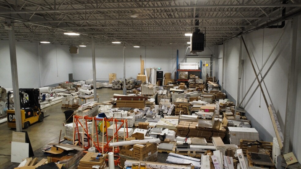 3809 9th St SE, Calgary, AB à louer - Photo du bâtiment - Image 3 de 8