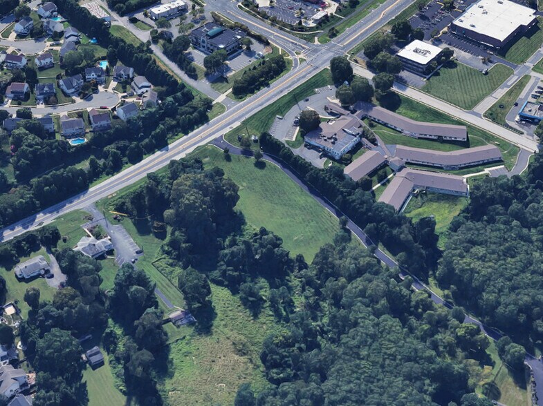 1911 Rock Spring Rd, Forest Hill, MD à vendre - Photo du bâtiment - Image 2 de 3