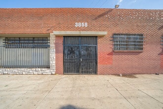 3858 Broadway Pl, Los Angeles, CA for lease Building Photo- Image 1 of 50