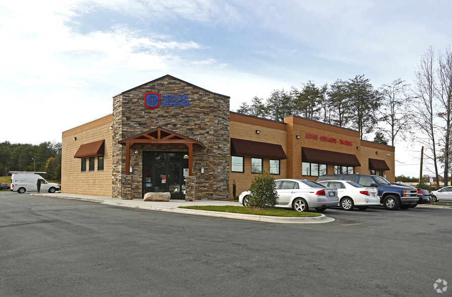 1417 N Nc-16 Hwy N, Denver, NC for sale - Primary Photo - Image 1 of 1